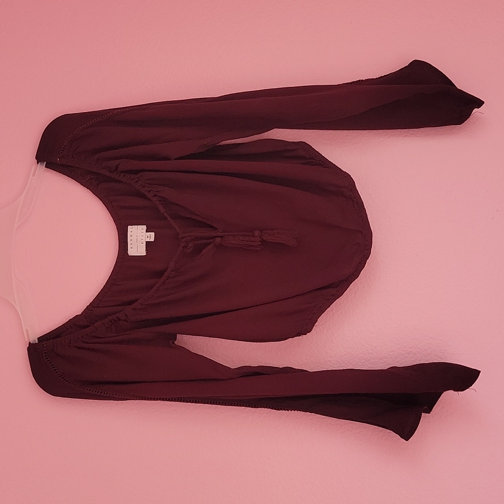 Kendall & kylie color burgundy cropped boho top bell sleeves/size M